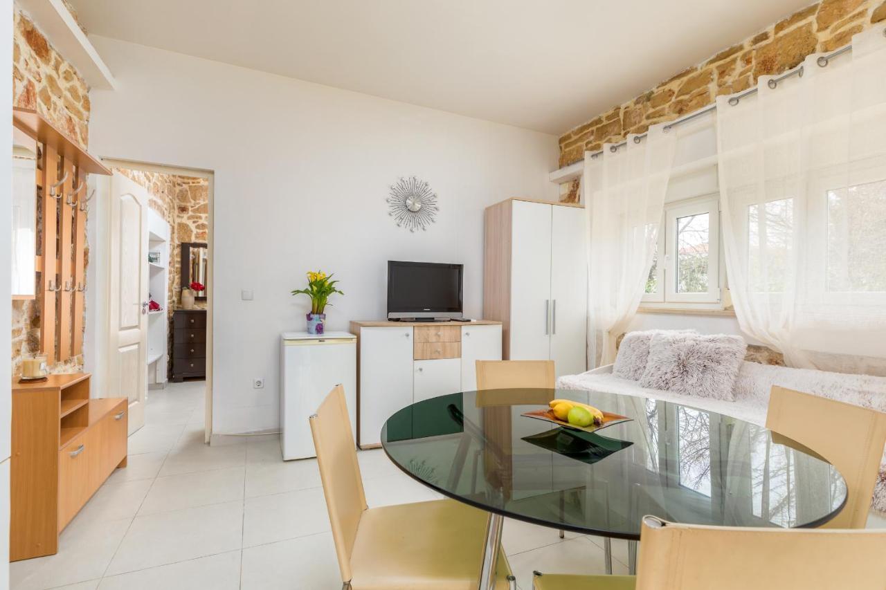 Apartment Nikola Fažana Eksteriør billede