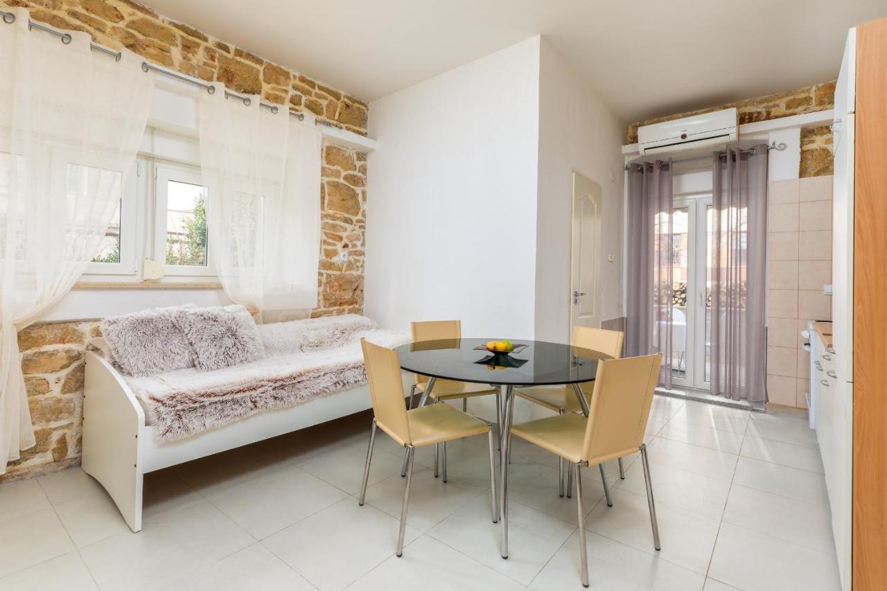 Apartment Nikola Fažana Eksteriør billede
